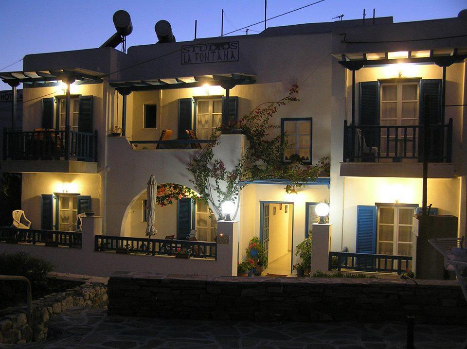La Fontana Aparthotel Naxos City Екстериор снимка